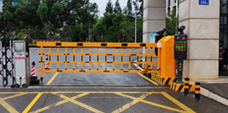湖南長(zhǎng)沙中電科第48研究所空降道閘停車(chē)場(chǎng)管理系統(tǒng)